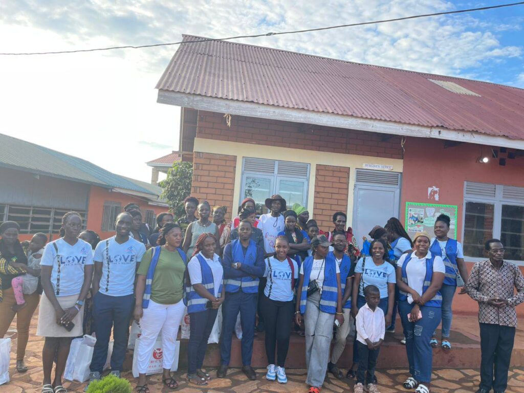 Outreach at TORUWO (Mother's Day)